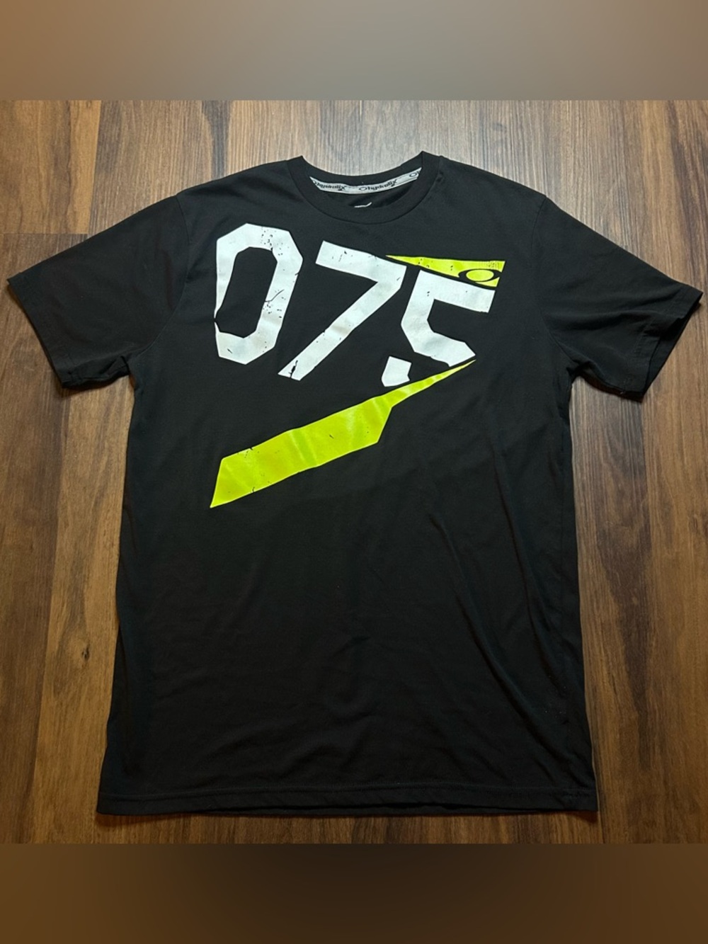 Oakley Men's Black Graphic 075 Performance Tee